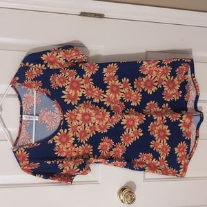 LuLaRoe Classic Tee size S